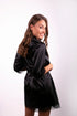 Trumpas "MINI" šilkinio satino chalatas (juodas)